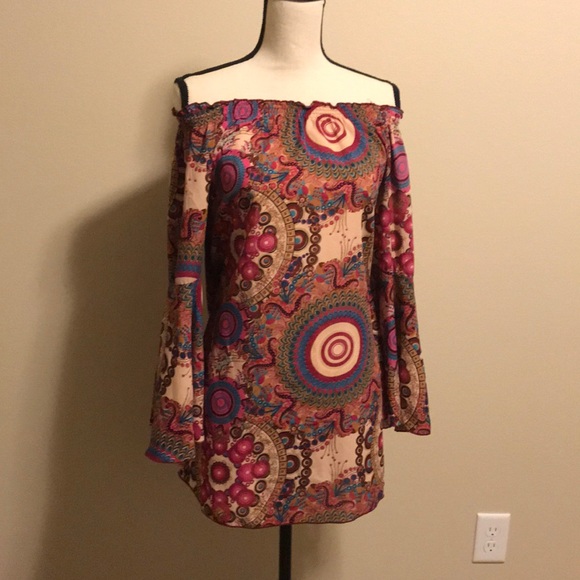 Fashion Fuse • Elastic Neck Multicolor Top - Picture 5 of 7